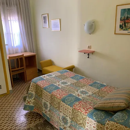 Hotel Ermita Del Carmen Híjar *